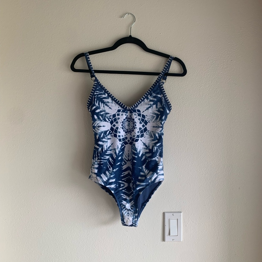 One piece swimsuit